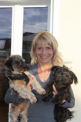 Ich mit Maddy und Nele.jpg (40.19 KiB) 11898-mal betrachtet Ich mit Maddy und Nele.jpg