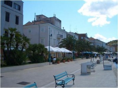 am Hafen Mali Losinj.jpg